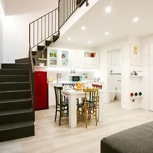Il Moro Boutique Casa vacanze Aeroporto di Catania Fontana Rossa