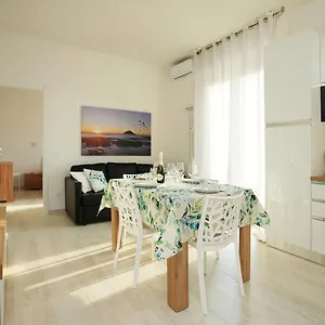 Brezza Di Sale Appartamento Albenga